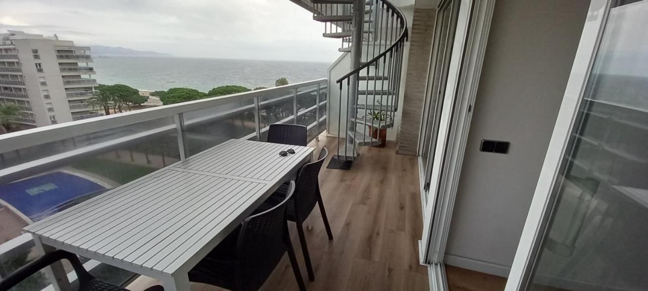 Appart Cosy T3 Бланес Экстерьер фото